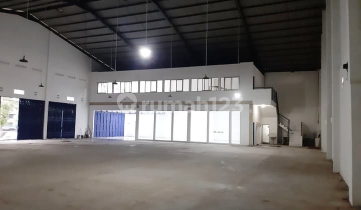 Gudang Luas Lokasi Prime Mainroad Kiaracondong