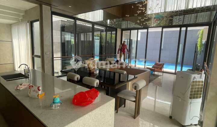 Dijual Rumah Bagus Siap Huni di Nava Park Bsd Cluster Lyndon