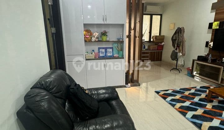 Rumah Casa Jardin, Siap Huni. Furnish. Renov Total