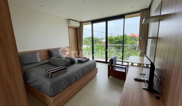 4 Bedrooms Villa Close To Pandawa Beach For Rent