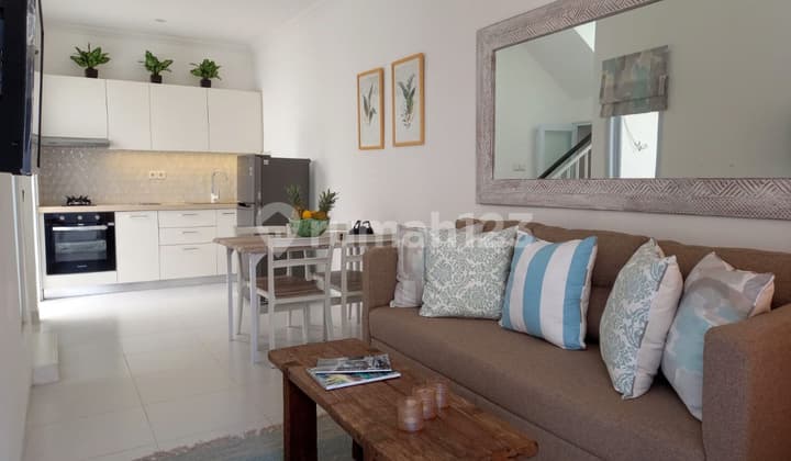2.5 Bedrooms Beatiful Moden Minimalist House At Premium Location In Nusa Dua