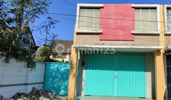 Ruko di Western Regency, Surabaya 100 m Bagus SHM Ruko di Western Regency, Surabaya 100 m Bagus SHM