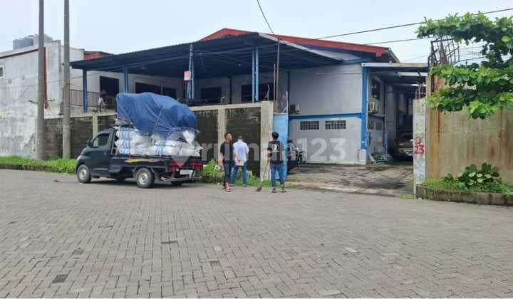 Dijual Gudang Suri Mulia Margomulyo