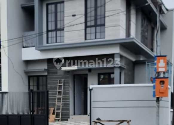FOR SALE: MODERN CONTEMPORARY HOOK HOUSE IN KLAMPIS ANOM, SURABAYA FOR SALE: MODERN CONTEMPORARY HOOK HOUSE IN KLAMPIS ANOM, SURABAYA