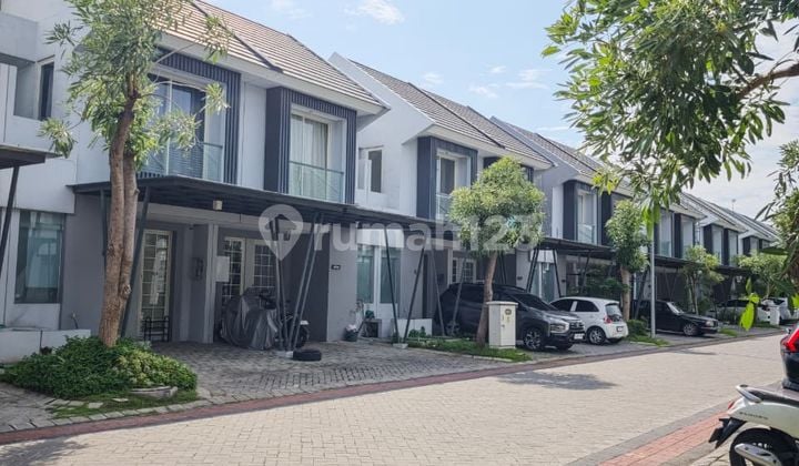 Dijual Rumah Full Furnished Grand Pakuwon Cluster Queensland