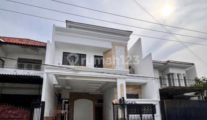 Dijual Rumah Sby Timur Model Semi Klasik