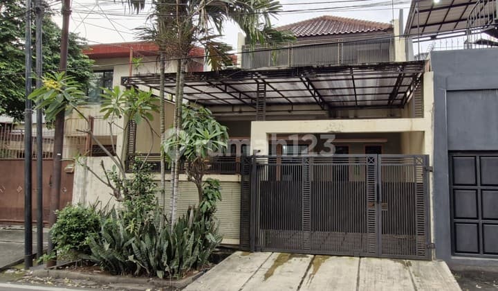 Rumah bagus siap huni di Komp. PTB Duren Sawit, 0034 Gal