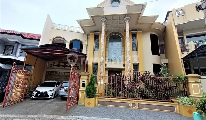 Rumah Sangat Bagus Nyaman Siap Huni di Dmb, Kode 0028 Chr