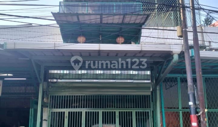 Rumah siap huni kondisi bagus di kapuk pejagalan, kode 0033 erd