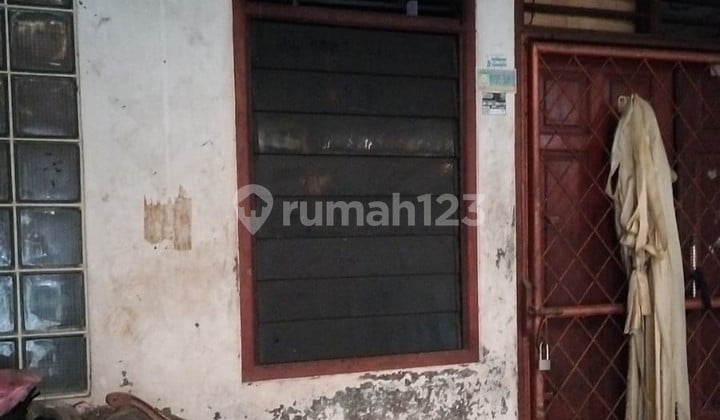 Rumah Tua dijual lokasi di daerah Matraman, 0069 DinKIM