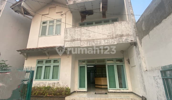 Rumah siap huni lokasi daerah ramai Duri Kosambi, 0060 Agu