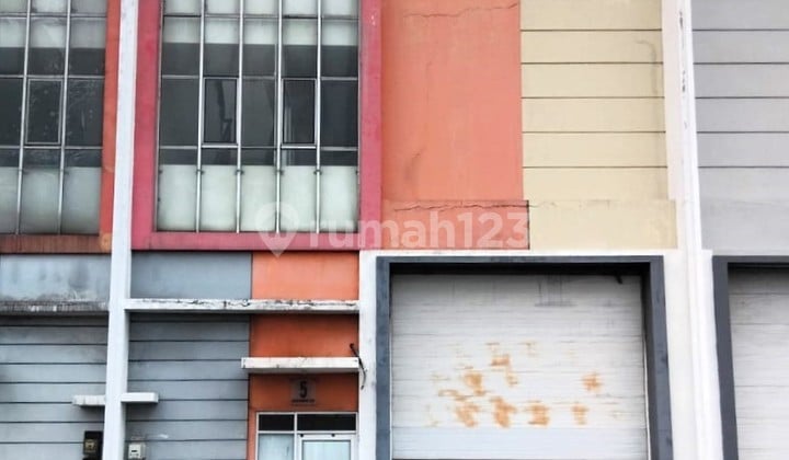 Gudang Disewakan 9X36 M, Lokasi Strategis di Green Sedayu Bizpark, 0016