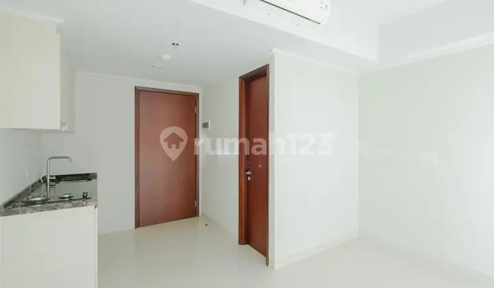 Ready-to-Use Green Sedayu Studio Type Apartment,, 0061 Joe