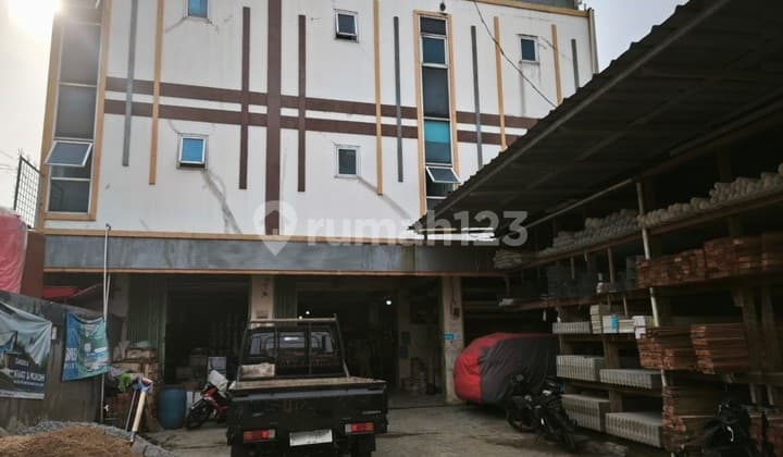 Rumah kost lokasi ramai di daerah Kalideres, 0014 CrsErd