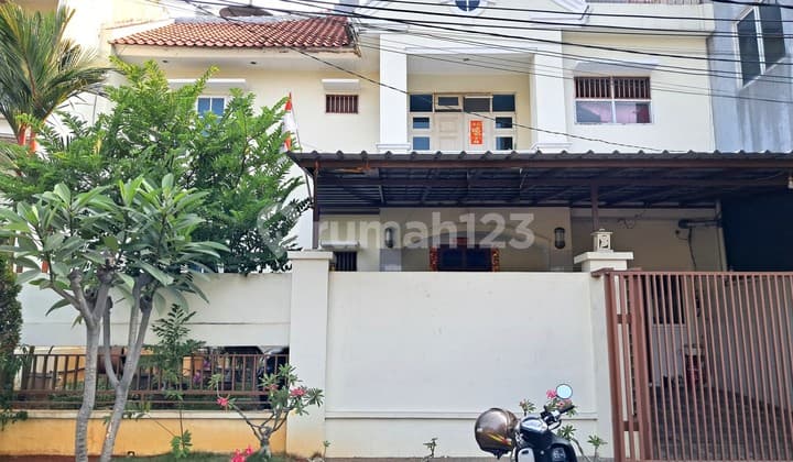 Rumah Siap Huni Bagus Rapih di Duta Garden, Kode 0061 Chrwid