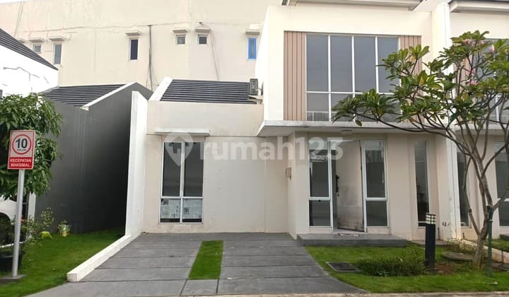 Rumah Minimalis Bagus Rapih Siap Hi Paramount Petals, 0045 Agsjoh