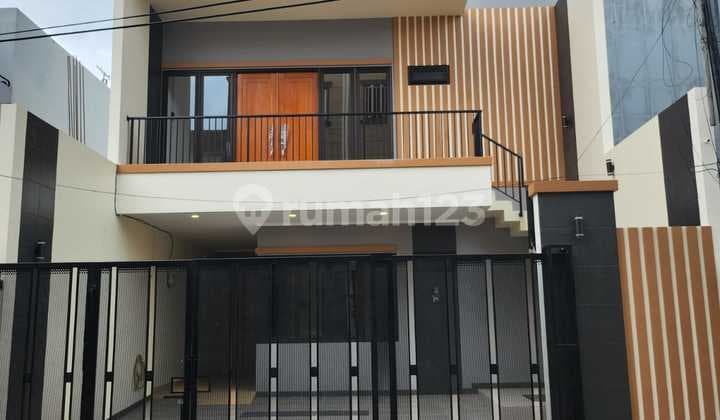 Rumah Baru Brandnew Uk 8X15m di Muara Karang Pluit