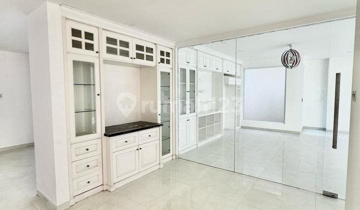 Rumah Garden House Mewah Uk 14X20m di Apartemen Cbd Pluit,Dekat Emporium Mall ,Pluit