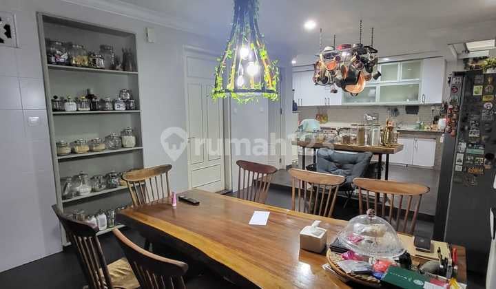 Rumah Mewah Uk 10X20m di Taman Kencana Cengkareng Barat,Jakarta Barat