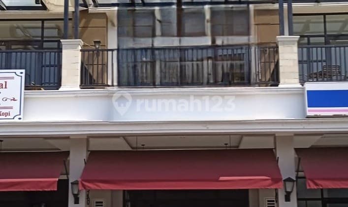 For Sale 3-Story Shop House in Good Condition Facing Main Road in Summarecon Bekasi