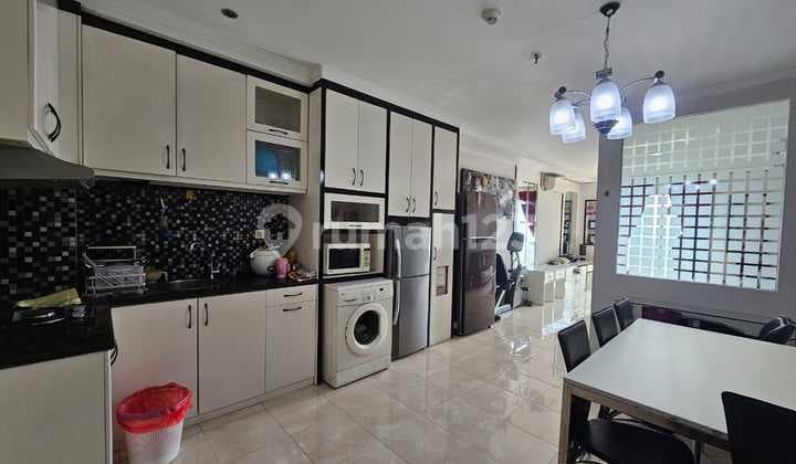 Apt The Boulevard Tanah Abang 2 Br 90M, Jarang Ada, bisa KPA Neti