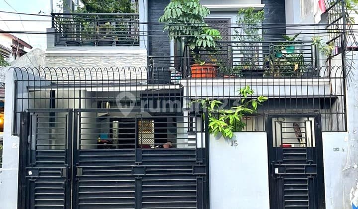 Cheap House Sunter 3 Floors 7x16 Ready to Occupy
