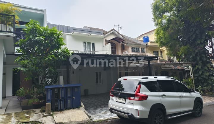 PRICE DROP, 3-Story House in Sentul City Cluster, Quick Sale Semi Furnished, Suitable for Villa