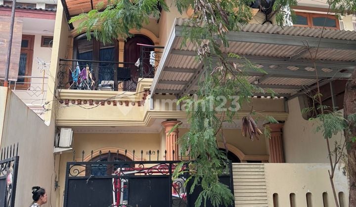 Murah !! Rumah Sunter Dekat Mal, 2 Lantai 6X15, Jalan 3 Mobil