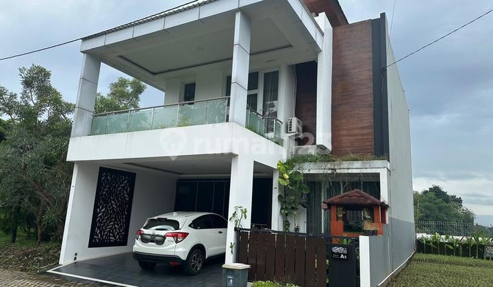Rumah Mewah Perum Elit Dekat Kampus Unsoed Purwokerto