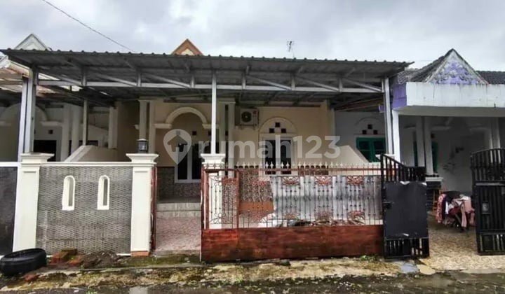 Rumah Perum Grand Safira Karangsalam Dekat Kampus Unwiku Purwokerto