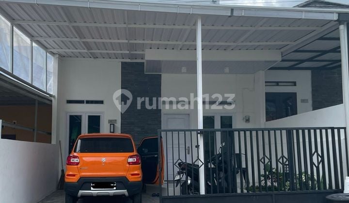 Rumah Mewah Tingkat Perum Karangpucung Purwokerto Selatan