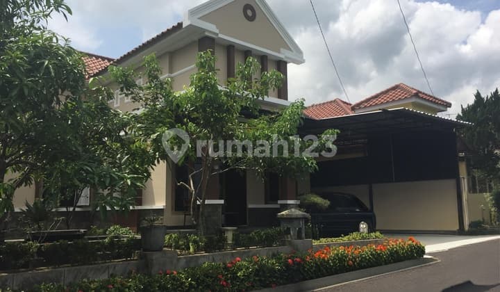 Rumah Hook Perum Rafles Baturaden Purwokerto