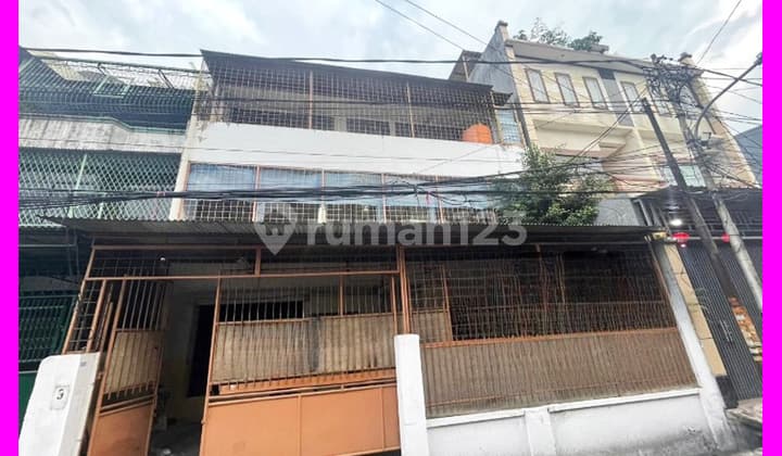 Dhyana Rumah ukuran 10.3x20m di Jelambar