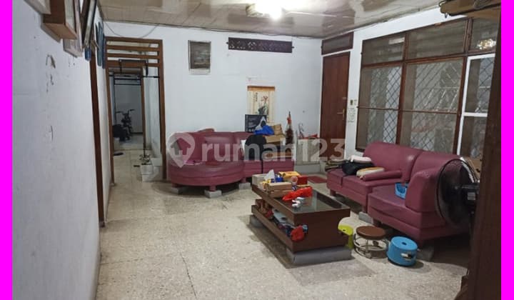 Dhyana Rumah ukuran 14x30m di jelambar