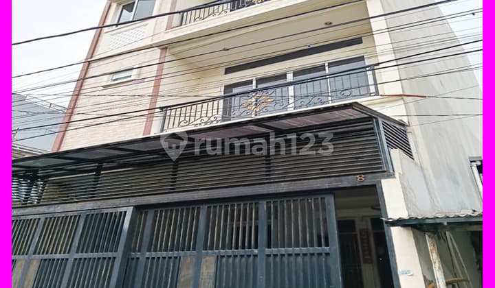 Dhyana Rumah Ukuran 6X15m Hadap Selatan di Tambora Jakarta Barat