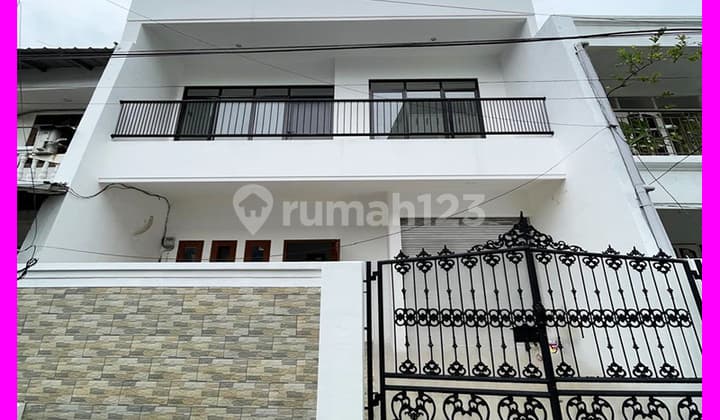 Dhyana Disewa Rumah Ukuran 7X17m Full Renov di Komplek Kavling Polri Jelambar