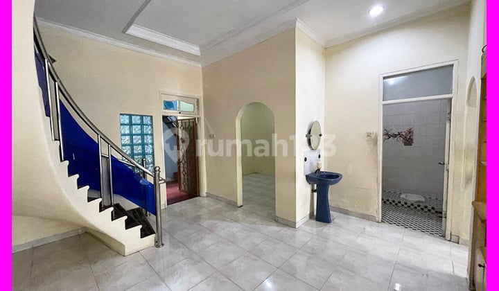 Dhyana Rents a 7x15m House in the Police Land Complex.