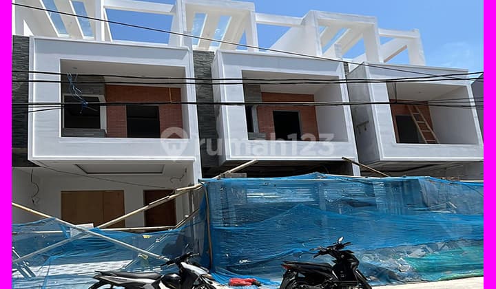 Dhyana New House Size 4.3x18m 3 Car Road in Duri Kepa