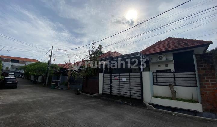 For Rent 1-Story House in a Comfortable Environment at Jl. Jepun, Puri Gading Jimbaran