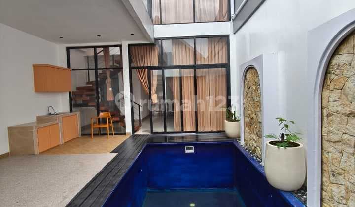 Modern villa for sale in Taman Mumbul, Nusa Dua