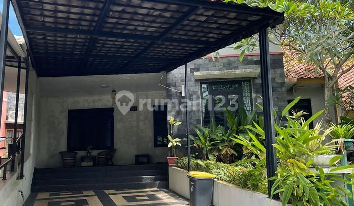 Rumah Full Furnished Siap Huni Di Perumahan Bukit Indah Sukajadi Batam
Spesifikasi :
Luas Tanah : 245m²
Luas Bangunan : 225m²
1 Kamar Tidur Utama + Kamar Mandi Dalam
2 Kamar Tidur
1 Kamar Mandi
1 Kamar Tidur ART + Kamar Mandi ART
PLN : 4400Watt