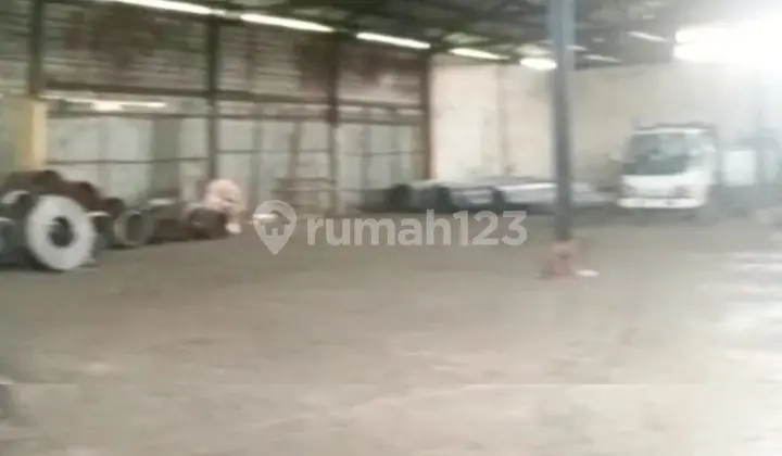The Cheapest Ready-to-Use Warehouse Location 0 Main Road Boboh Putat, Menganti Gresik