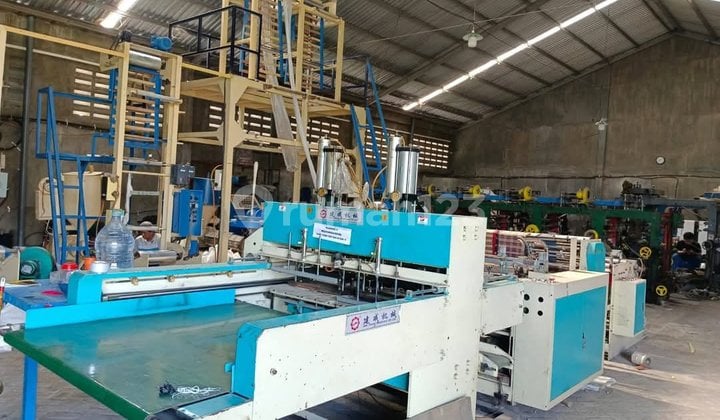 For Sale Fast Plastic Factory in Kediri Regency