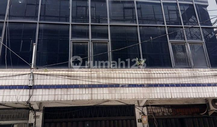 Di Jual Murah Ruko 4Lantai di Pertokoan Ruko Semut Megah