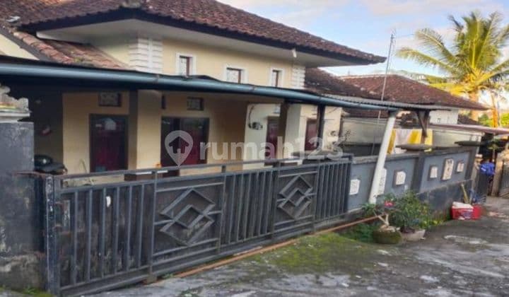 Rumah Murah Dekat Pusat Kota Tabananterletak Di Jl Gatot Subroto, Desa Banjar Anyar, Kec. Kediri, Kab. Tabanan, Prov. Bali Spesifikasi :- Luas Tanah : 108m²- Luas Bangunan : 70m²legalitas Shmselling Point :dekat Dengan Lapangan Alit Saputradekat Dengan Rs