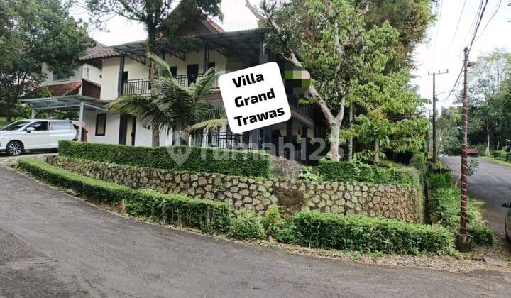Di Jual Murah Villa 2Lantai Siap Huni di Grand Trawas