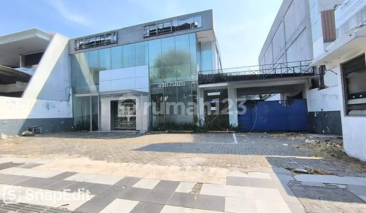 Di Sewakan Bangunan Komersial 2 Lantai Ex Showroom di Jl. Hr Muhammad Surabaya Di Sewakan Bangunan Komersial 2 Lantai Ex Showroom di Jl. Hr Muhammad Surabaya
