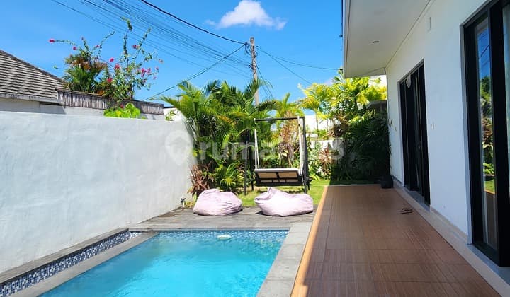 Modern Villa 3 Kamar di Bumbak Umalas dengan Pool dan Taman