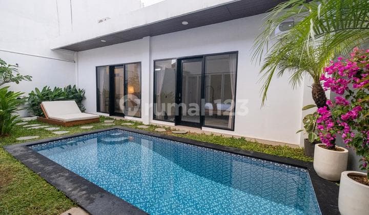 Villa Cantik 2 Kamar Hanya Beberapa Menit Ketempat Hits di Canggu