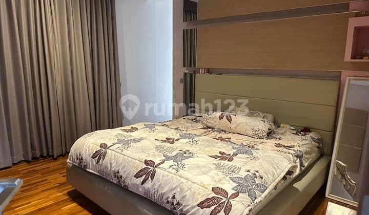 Rumah Bagus Luas 4 Are Shm 5 Kamar Tidur Di Gatsu Barat